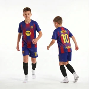 Messi apranga vaikams futbolui - BARCELONA